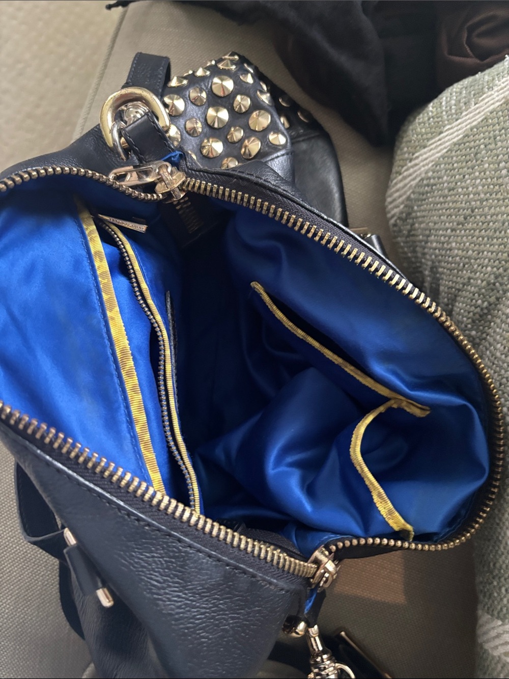 Juicy Couture Black Leather Shoulder Bag with Gold Studs - Picture 5 of 5